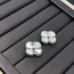 [Eternal Jewelry]CLOVER MINI 9.5MM LASER EARRINGS - Image 3