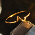 [Eternal Jewelry]VOLTE UPSITE DOWN BRACELET - Image 8