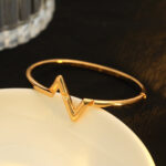 [Eternal Jewelry]VOLTE UPSITE DOWN BRACELET - Image 4