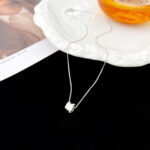 [Eternal Jewelry]BEE MINI PEDANT DIAMOND NECKLACE - Image 3