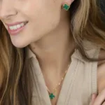[Eternal Jewelry]CLOVER MINI 9.5MM MALACHITE  EARRINGS - Image 5