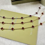 [Eternal Jewelry]CLOVER 6 MOTIF RED AGATE BRACELET - Image 3