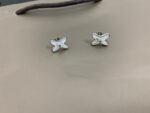 [Eternal Jewelry]JEUX DE WHITE MOP SILVER DIAMOND EARRINGS - Image 2