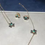 [Eternal Jewelry]FRIVOLE  FLOWER MALACHITE EARRINGS - Image 5